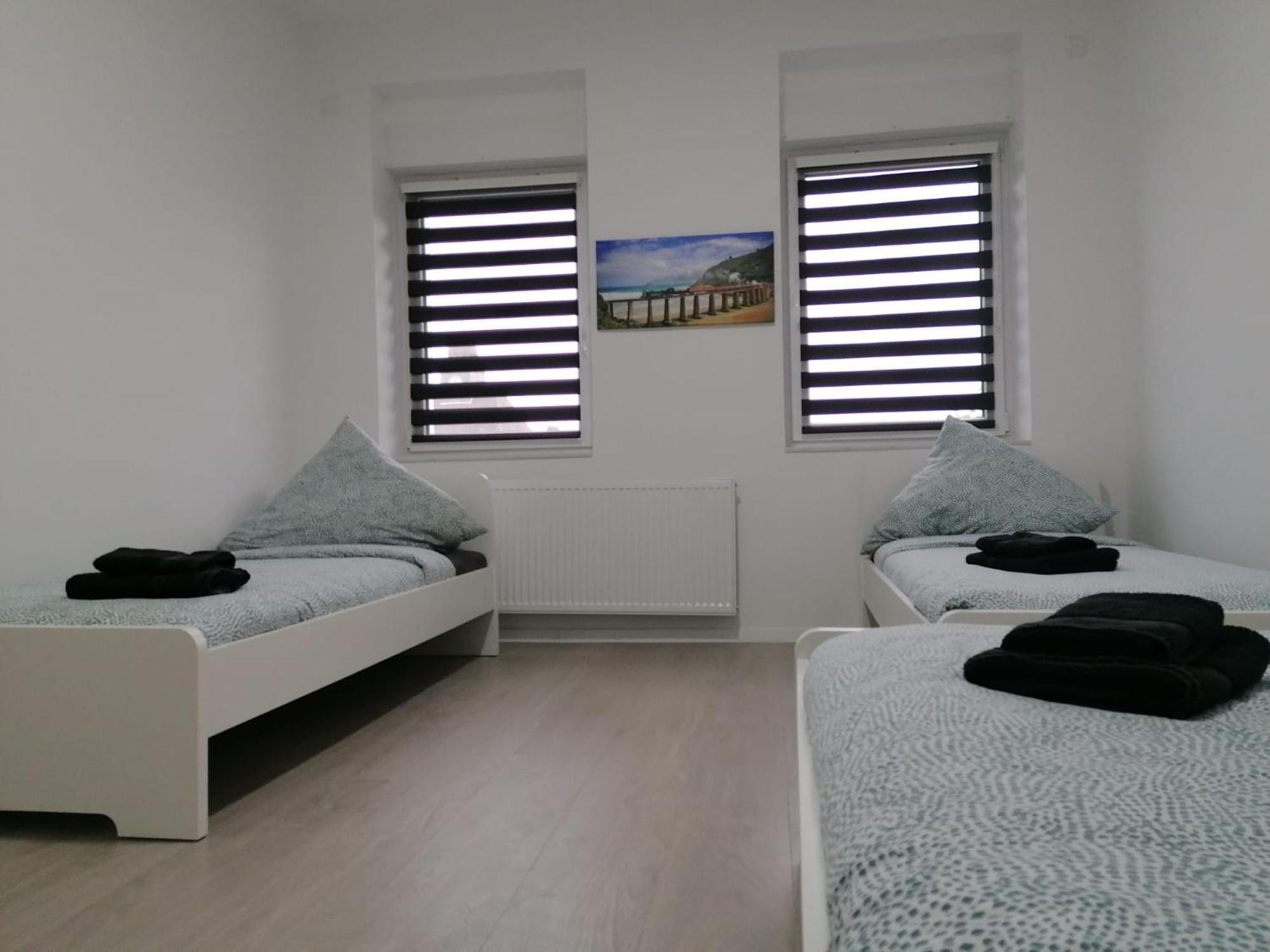 Estrella24 Living Rooms Sydney Herne Buitenkant foto